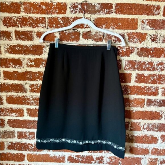 Y2K Freeport Studio Black Knee Length Skirt with Daisy Design at bottom - Picture 1 of 5